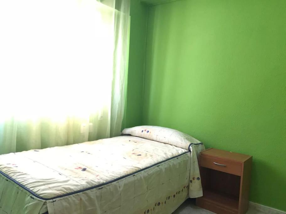 Apartamento Aitana.Esta A 2 Km De La Playa Andando Apartman Alicante Kültér fotó