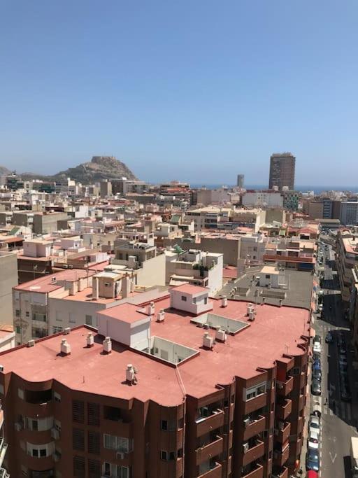 Apartamento Aitana.Esta A 2 Km De La Playa Andando Apartman Alicante Kültér fotó