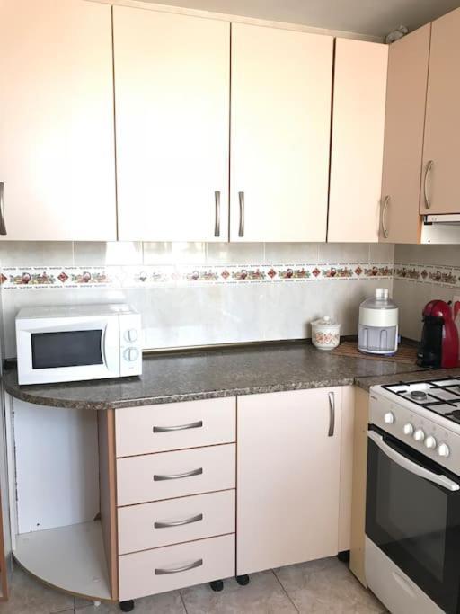 Apartamento Aitana.Esta A 2 Km De La Playa Andando Apartman Alicante Kültér fotó